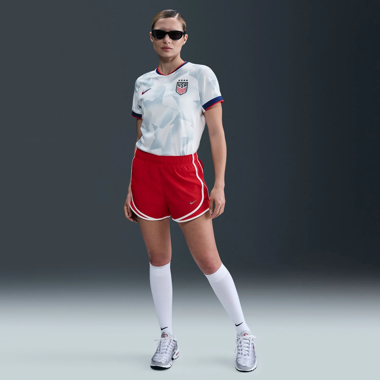 Women's Nike USWNT 2025 Brilliant Home Stadium Jersey - Image 4