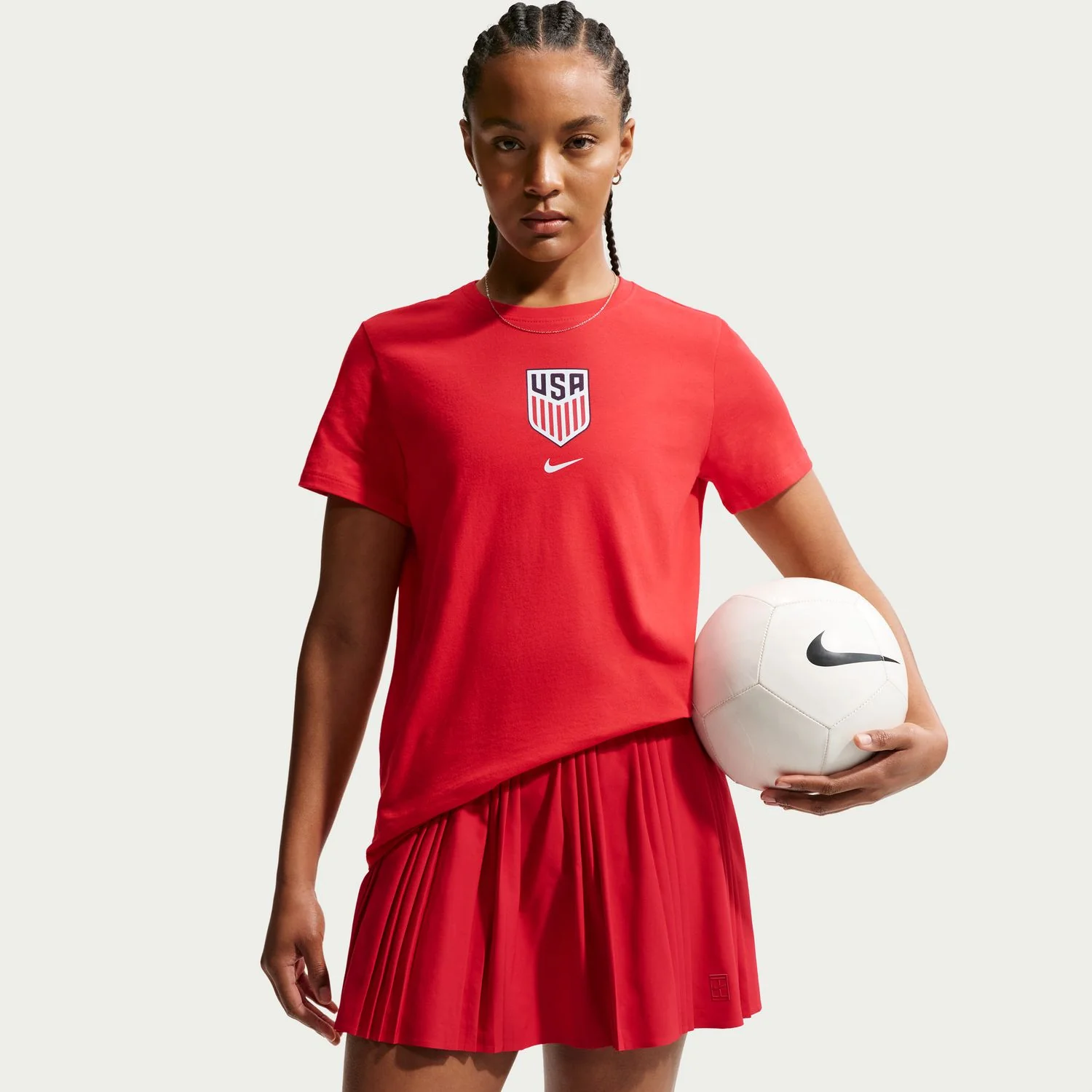 Women's Nike USMNT Crest Red T-Shirt - Image 2