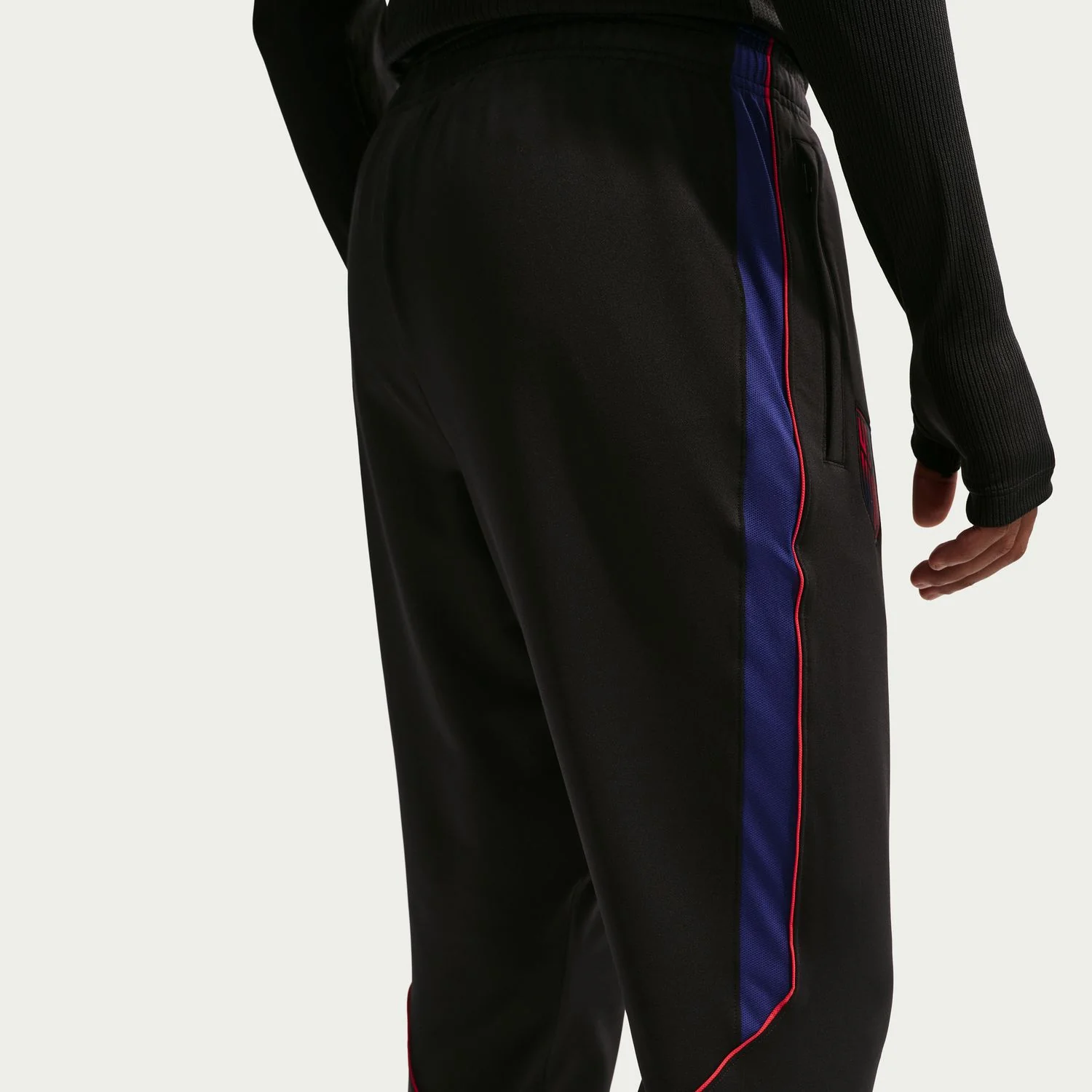 2026 Men's Nike USMNT Strike Pants - Image 4