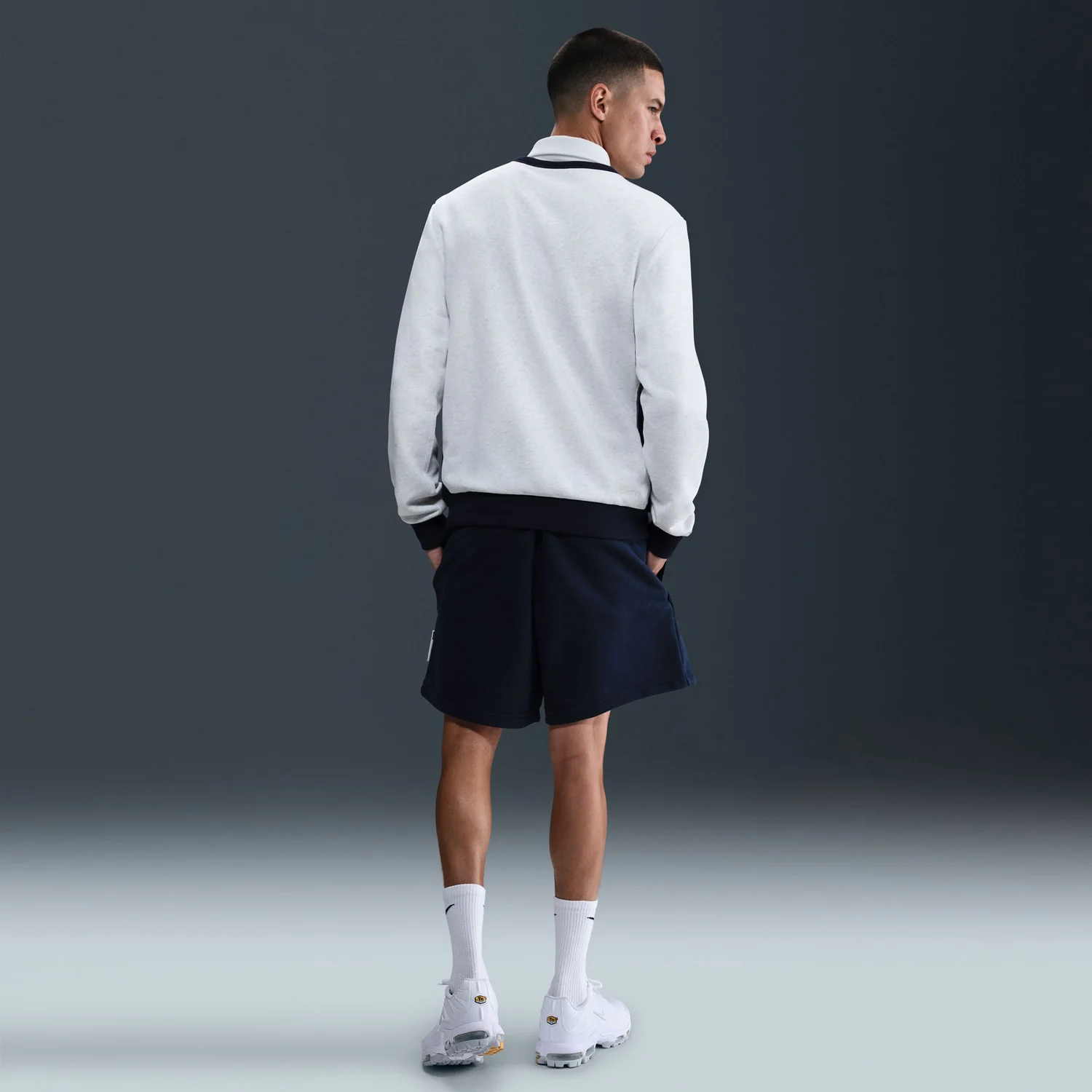 Men's Nike USA Standard Issue Heather Grey Crewneck - Image 4
