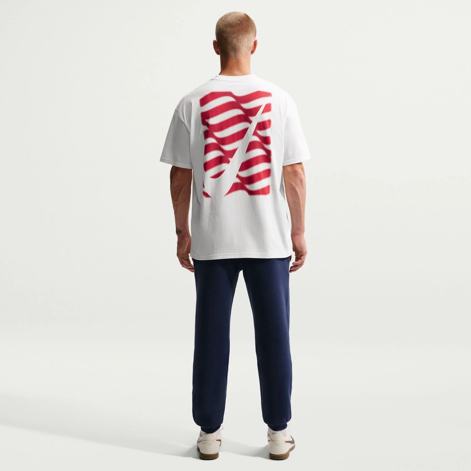 Unisex Nike U.S.A Flag Relaxed T-Shirt - Image 3