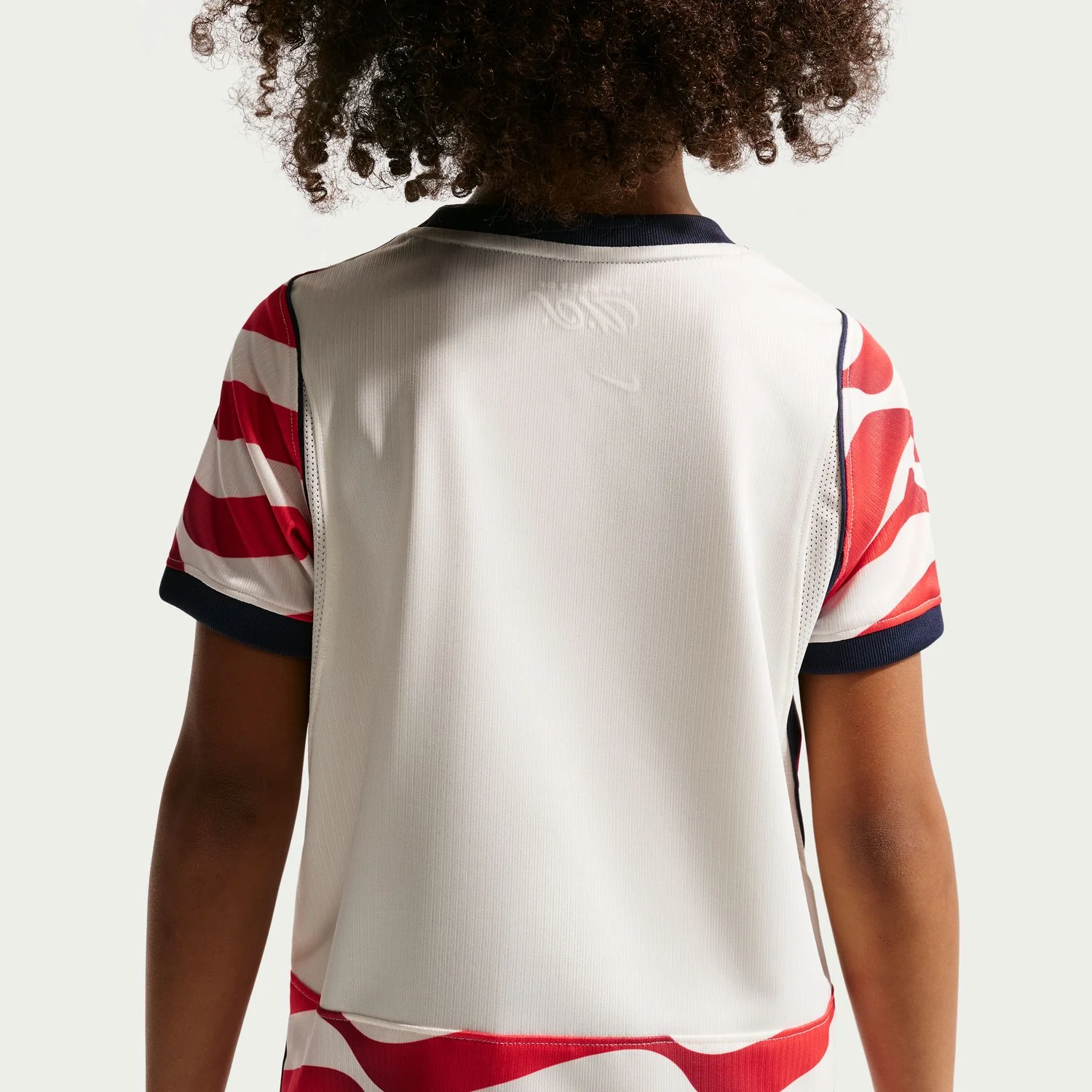 Kids Nike USMNT 2026 Home Stadium 3 Piece Kit Set - Stripes - Image 3