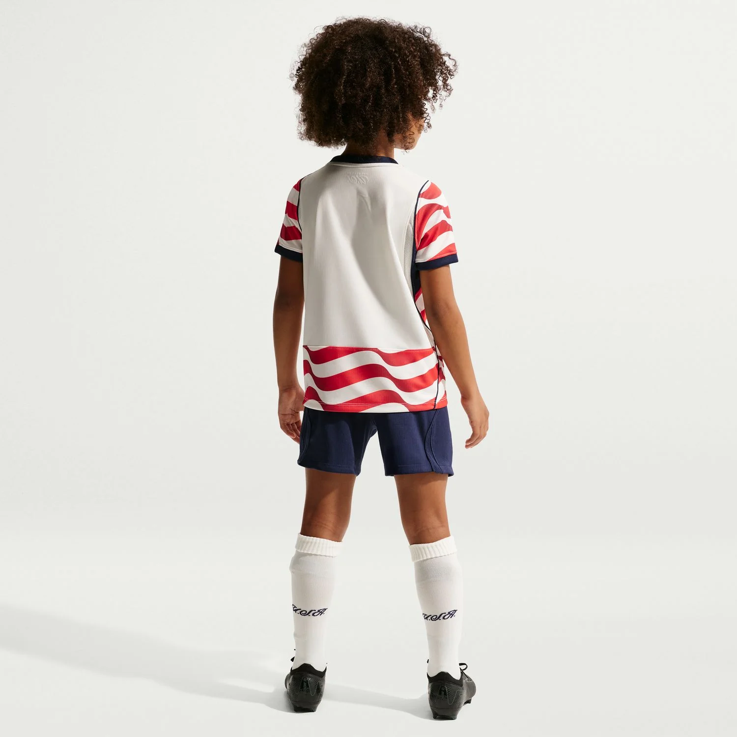Kids Nike USMNT 2026 Home Stadium 3 Piece Kit Set - Stripes - Image 7